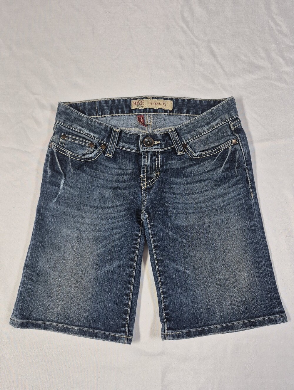 BKE Starlite Stretch Women's 25 Bermuda Shorts Denim Low Rise Blue Jean